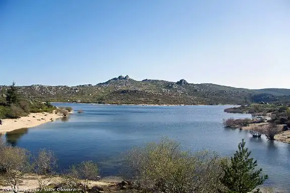 Vale do Rossim, um dos cenários de montanha mais interessantes da Serra da Estrela.
