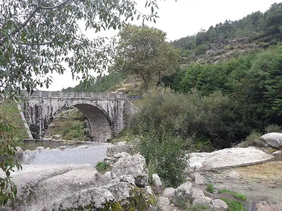 Praia Fluvial de Loriga