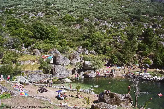 Praia Fluvial de Loriga - Portugal