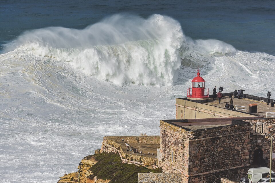 Praia do Norte na Nazaré