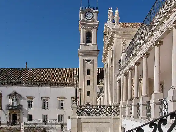 Coimbra - Torre da Universidade, Pal&aacute;cio Real