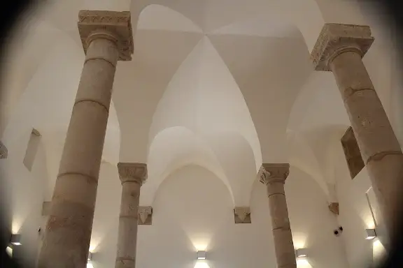 Interior da Sinagoga de Tomar